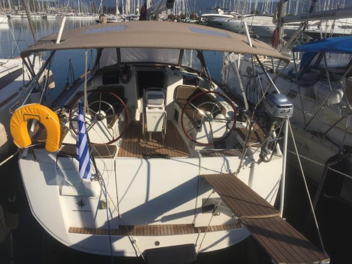 Photo #1 - Sun Odyssey 409 (3 cab.) (MG-SO409-12-BK) en D-Marin Marina Gouvia - 61835