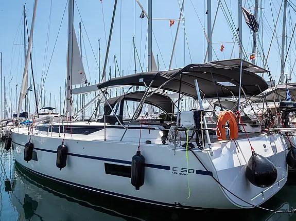 Photo #1 - Bavaria C50 (5 + 1 cab.) (MG-C50-20-SA) en D-Marin Marina Lefkas - 61831