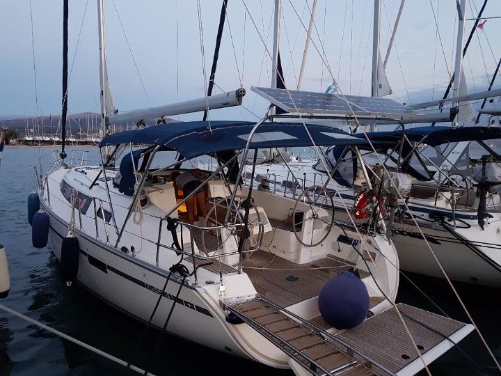 Photo #1 - Bavaria Cruiser 41 (3 cab.) (MG-CR41-15-VM) en Port of Lefkas - 13743