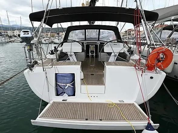 Photo #1 - Hanse 458 (4 cab.) (MG-H458-18-GF) en Port of Lefkas - 61865