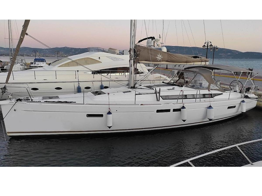 Photo #1 - Sun Odyssey 479 (4 cab.) (MG-SO479-16-VJ) en Marina - 61879