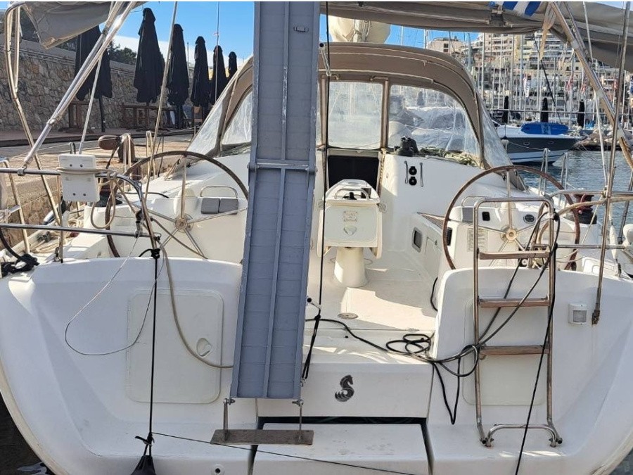 Photo #1 - Cyclades 50.5 (Elisavet) in Main Port - 62015