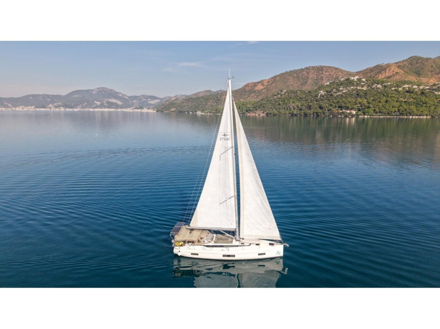 Photo #1 - Bavaria C45 Style (Mina 52) in Yacht Marina - 63831