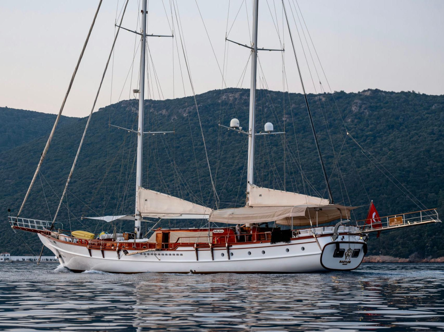 Photo #1 - BABYLON (BABYLON) in Marina - 63707