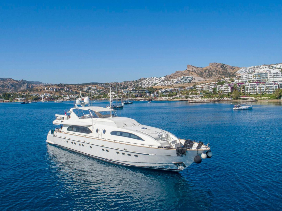 Photo #1 - SANREF FALCON 115 (SANREF FALCON 115) en Marina - 63709
