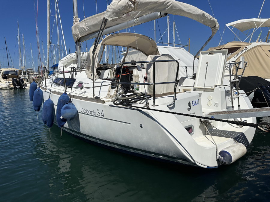 Photo #1 - Oceanis 34 (BLU) in  - 64004