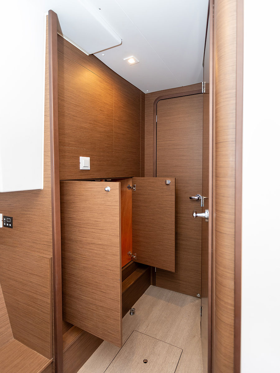 POSEIDON 2021 (air condition, generator) - 2