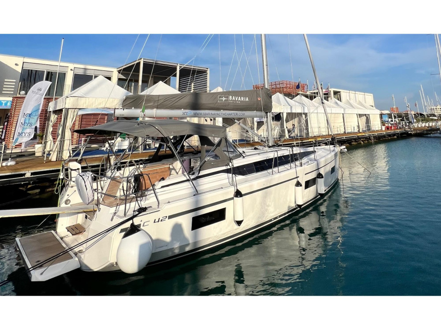 Photo #1 - Bavaria C42 (Supereva) in Porto di - 18581