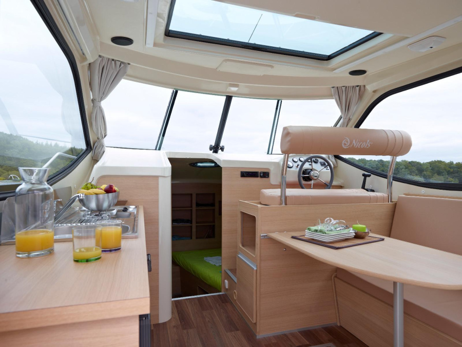 Interior image - 2