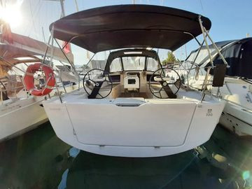 Main image - 0