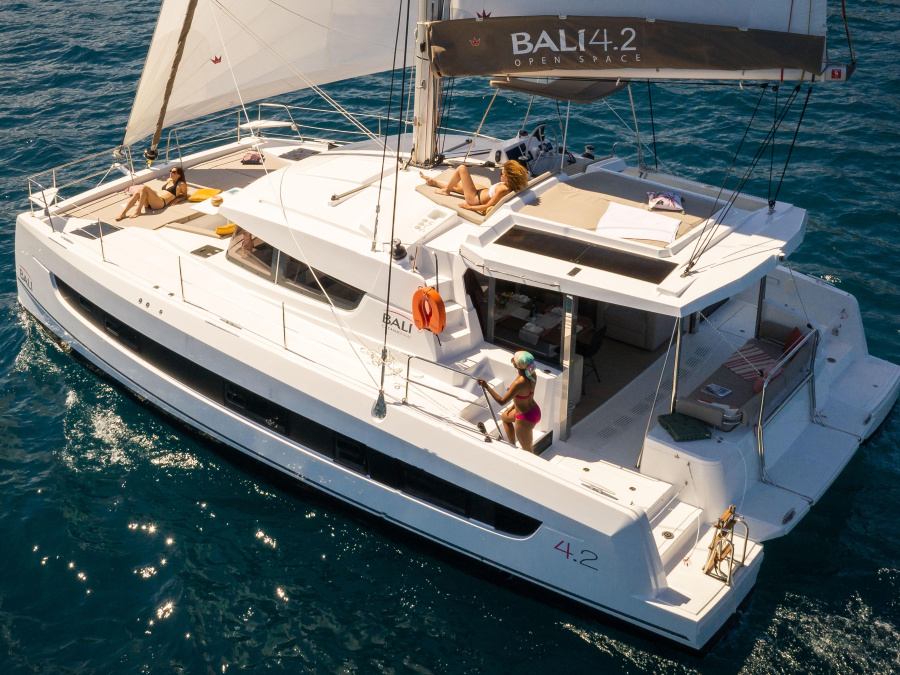 Photo #1 - Bali 4.2 (Zéphire II) in  - 64908
