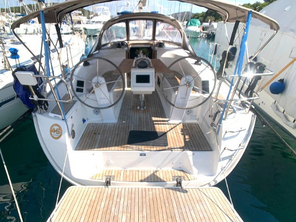 Main image - 0