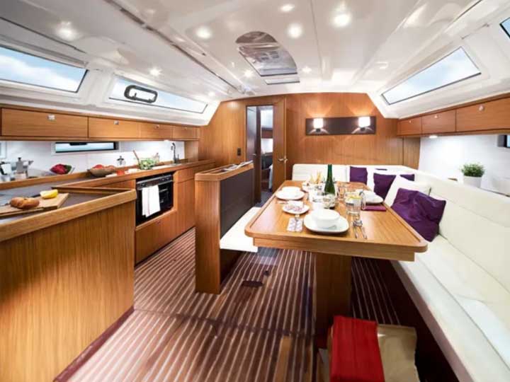 Interior image - 1