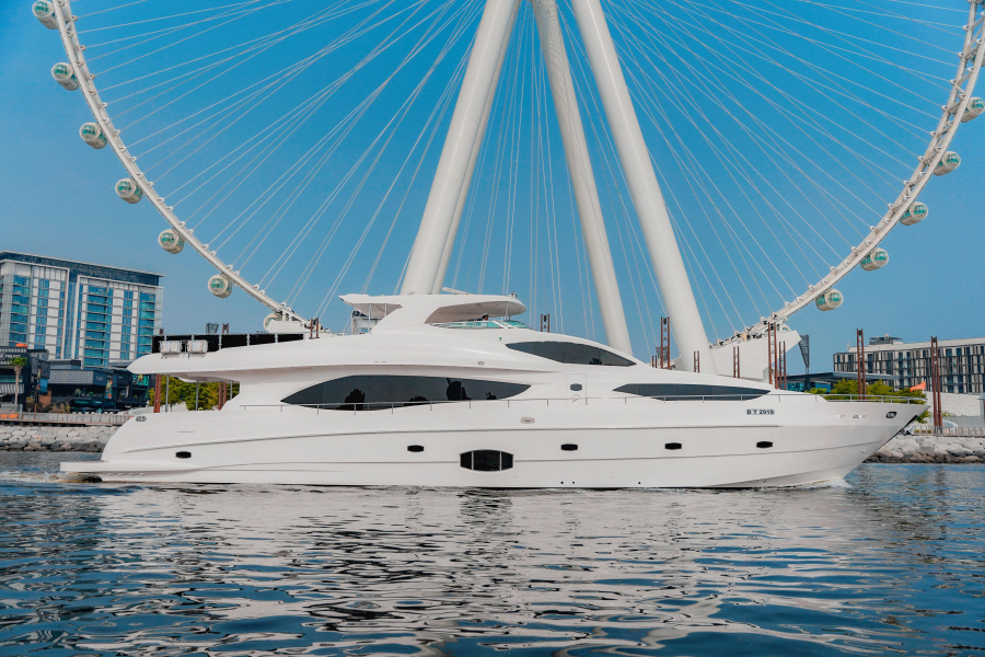 Photo #1 - Luxury Motor Yacht X35 (X35) in Harbour - 67634