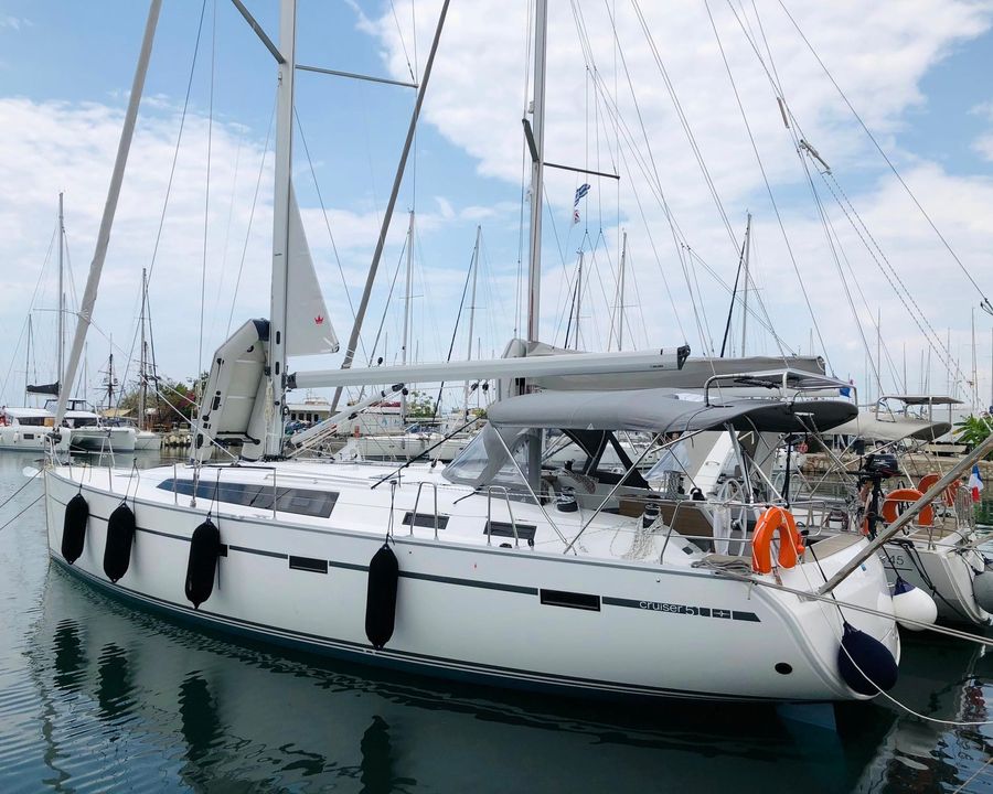 Photo #1 - Bavaria 51 Cruiser (Guarda Che Luna) en New Marina - 24519