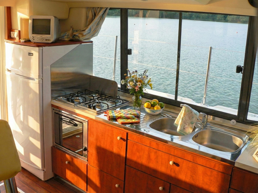 Interior image - 1