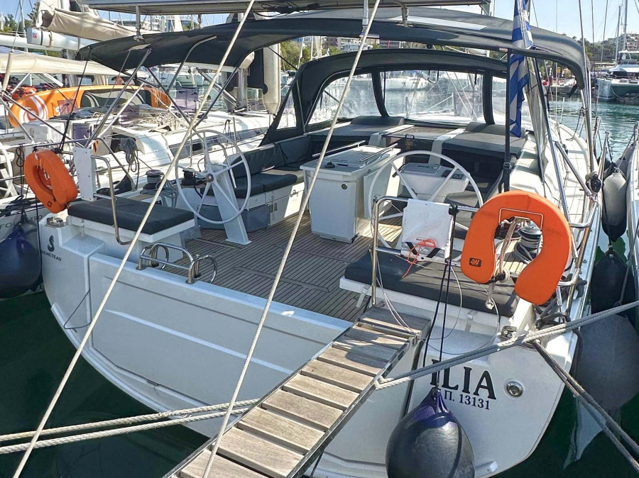 Photo #1 - Oceanis 46.1 (5 cab.) (ILIA) in Alimos Marina - 67153