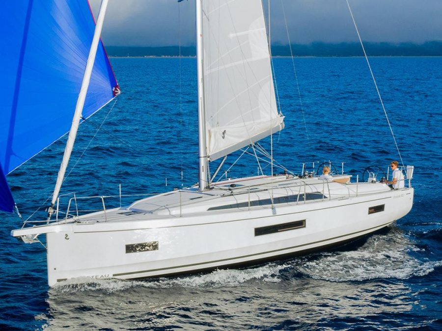 Photo #1 - Oceanis 40.1 (4 cab.) (ANIMA) in port - 67224