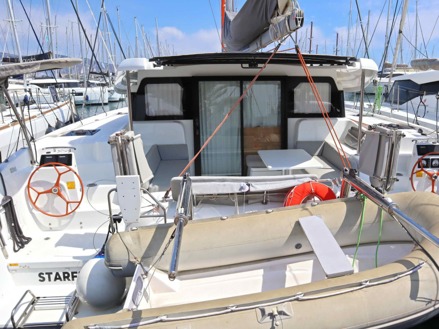 Main image - 0