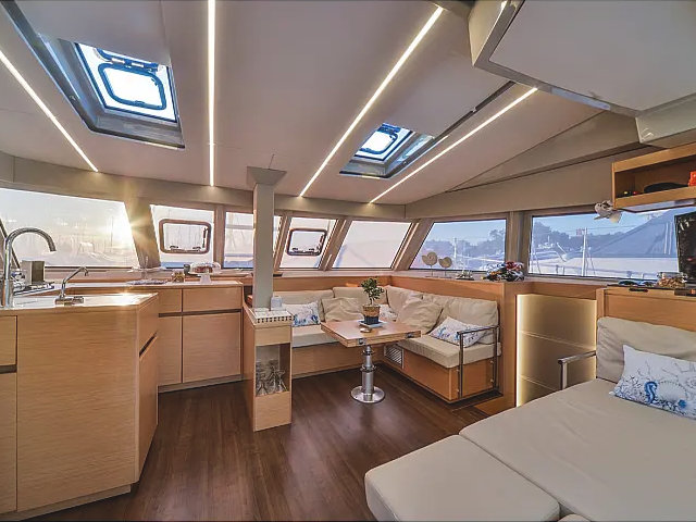 Interior image - 1