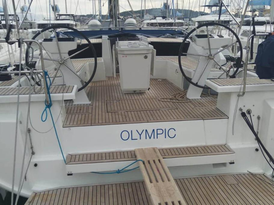 Photo #1 - Oceanis 46.1 (AF-O46.1OL) en Marina Zeas - 67023