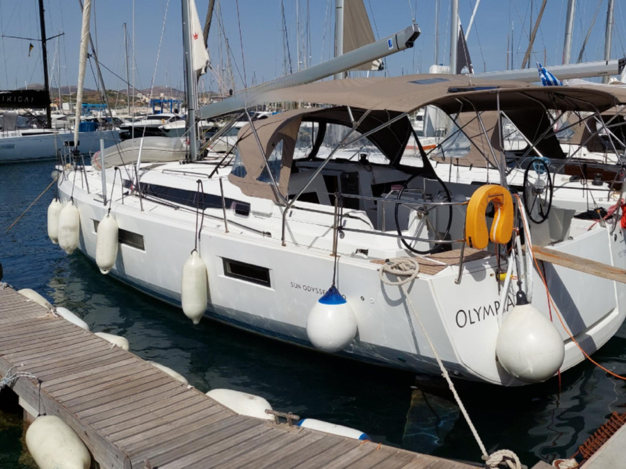 Photo #1 - Sun Odyssey 440 (possible to be converted to 3 cabins) (OLYMPIA) en  - 18576