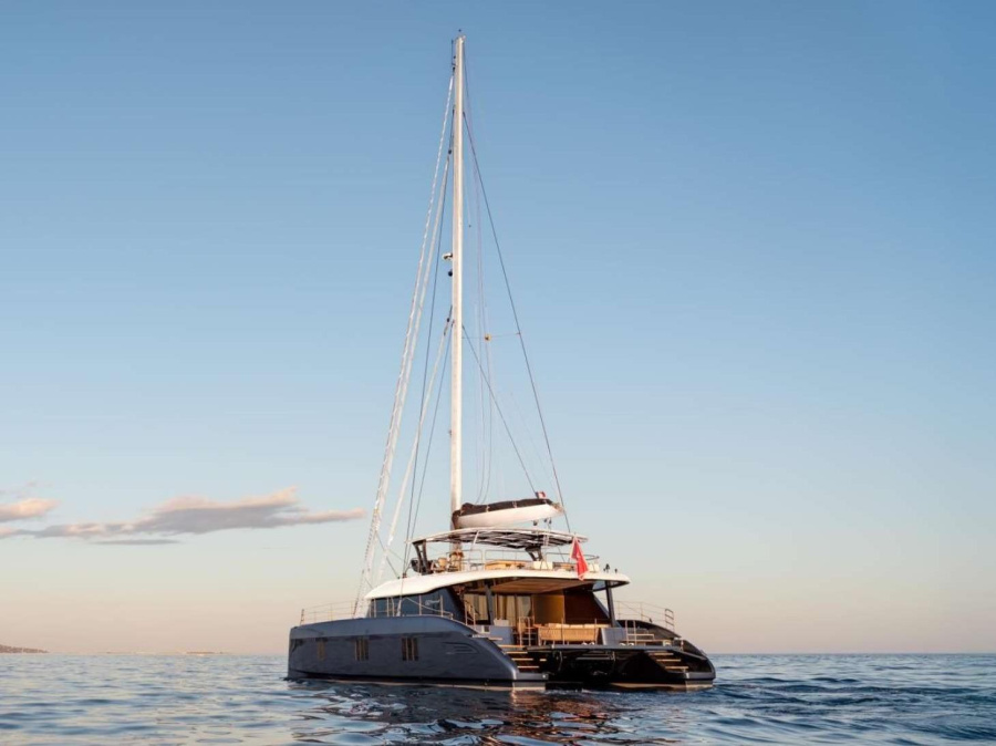 Photo #1 - Sunreef 60 (Adara Next) in Alimos Marina - 67754