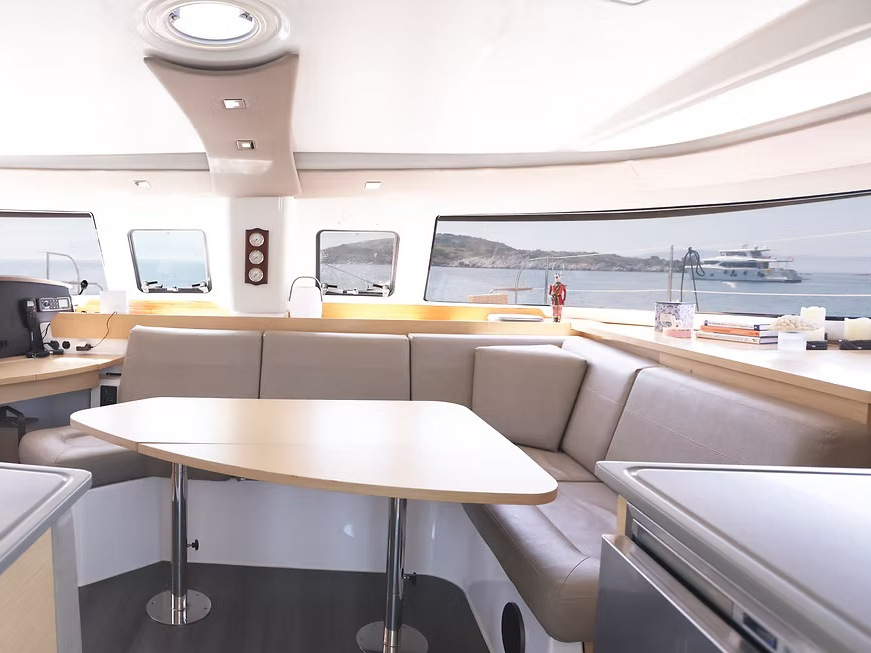 Interior image - 1