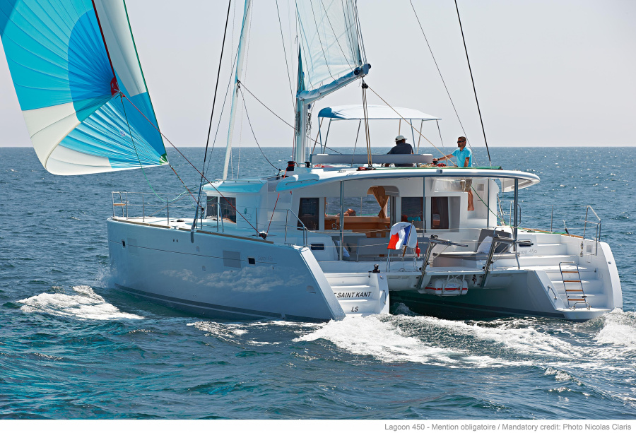 Photo #1 - Lagoon 450 (Oscar V) in  - 20713