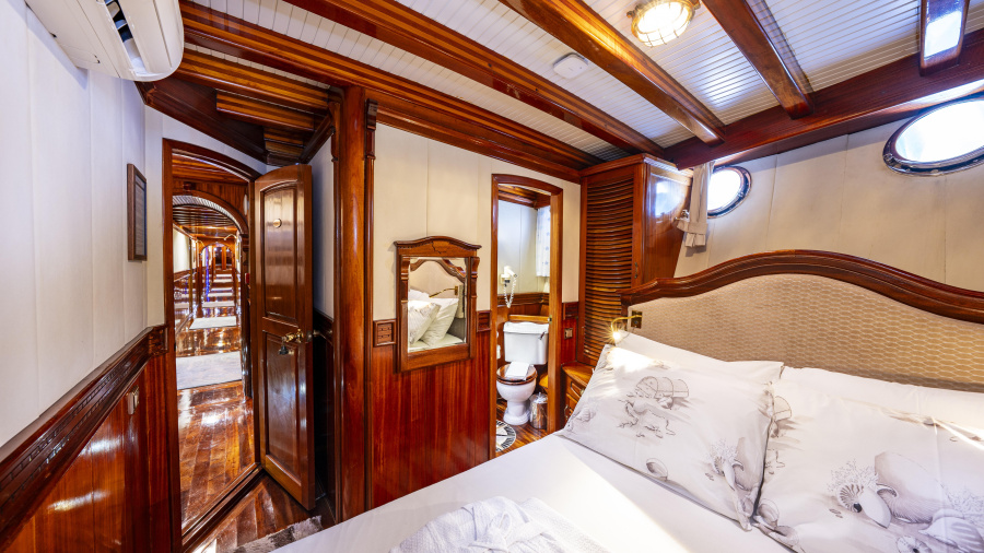 Grand Admiral - 1