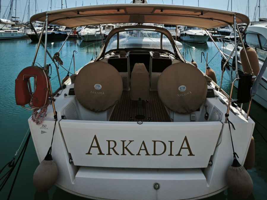 Main image - 0