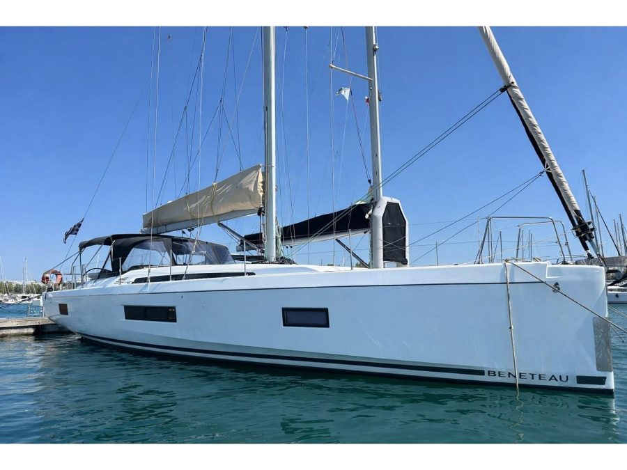 Photo #1 - Oceanis 51.1 (Velvet Dice) in Alimos Marina - 23343