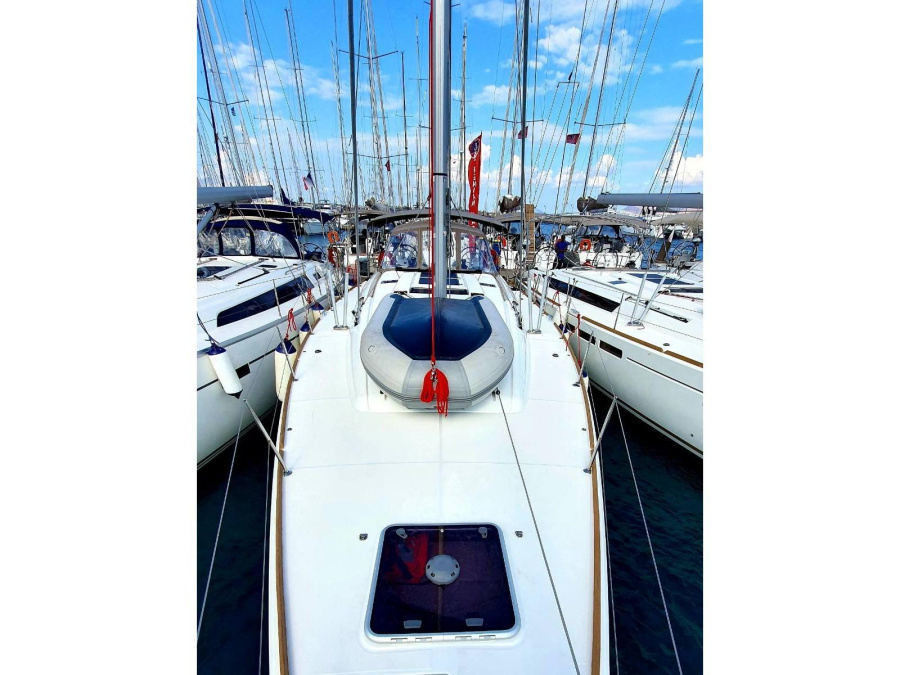 Photo #1 - Sun Odyssey 519 -  5 cabs (UNIQUE I) en Alimos Marina - 18914