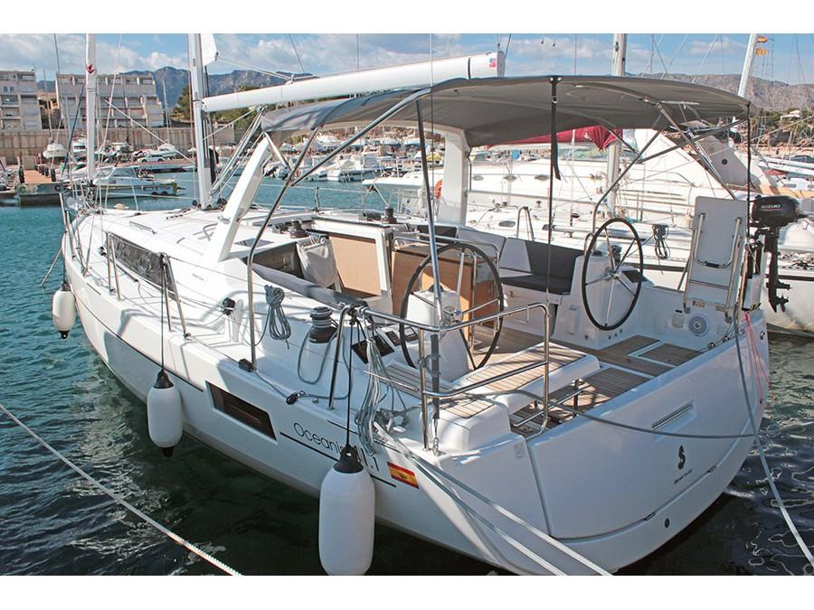 Photo #1 - Oceanis 41.1 (2 Heads) (UNDER PRESSURE) in Marina Cuarentena - 18406