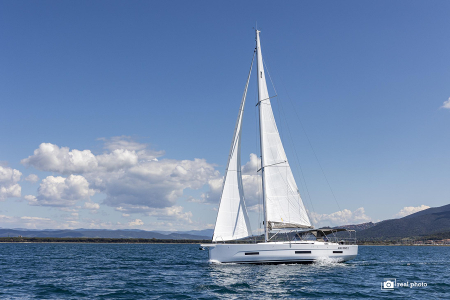 Agnese - Water maker, Solar Panel - 1