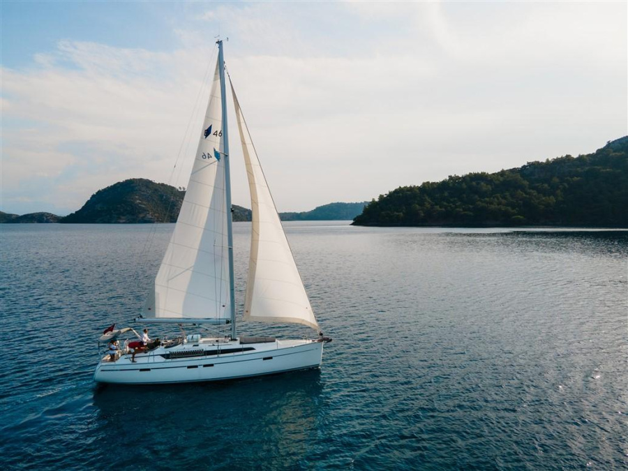 Photo #1 - Bavaria Cruiser 46 (BARCELONA) in Yacht Classic Hotel - 14517
