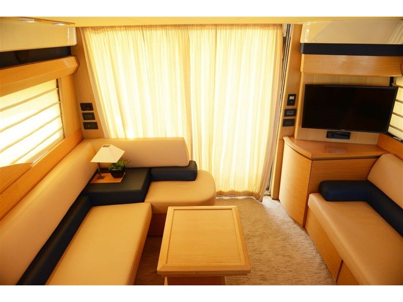 Interior image - 1