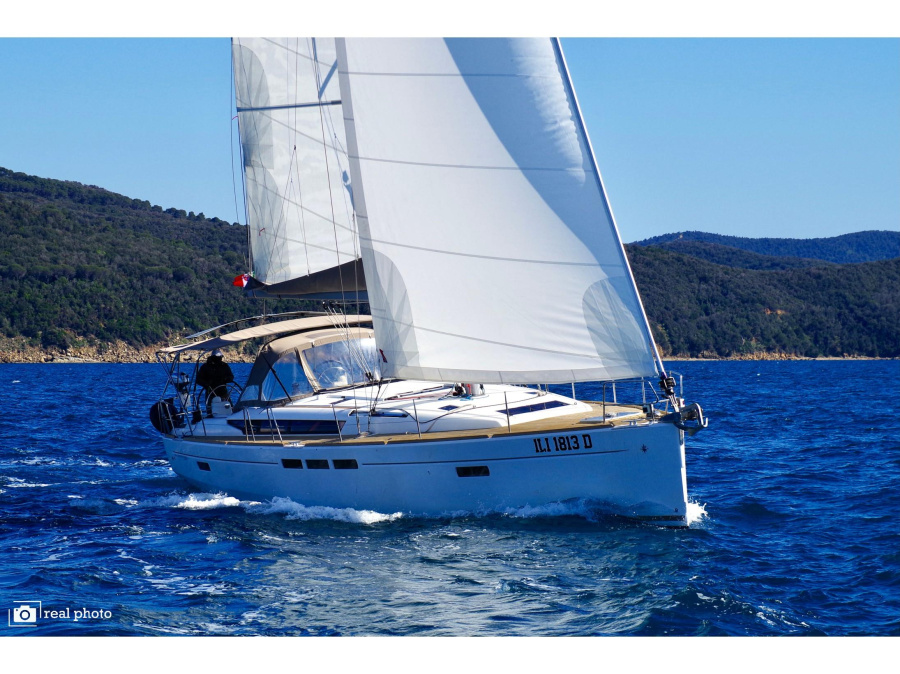 Photo #1 - Sun Odyssey 519 (Bianca - Water maker, Solar Panel) in Marina di Scarlino - 11459