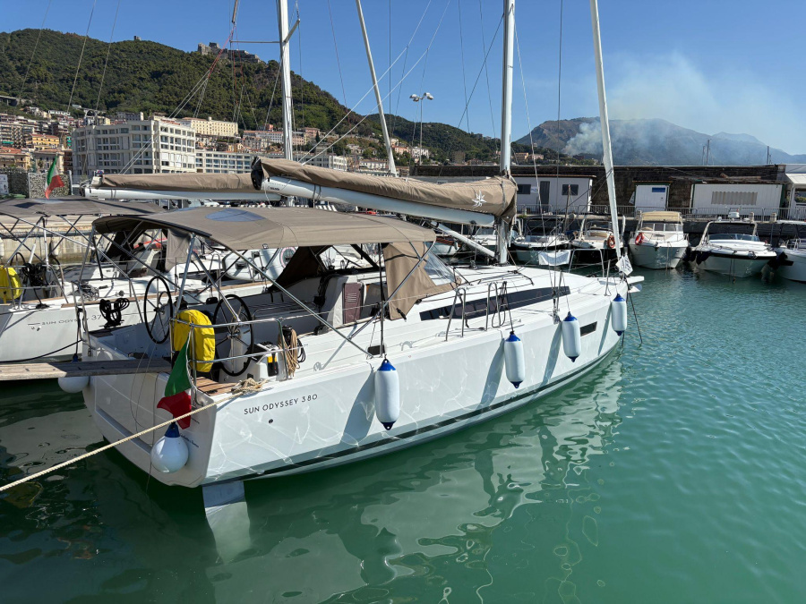 Photo #1 - Sun Odyssey 380 (Giulietta & Romeo) en  - 63191