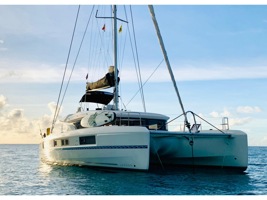 Photo #1 - Lagoon 50 (Ocean) in Eden Island Marina - 17989