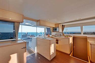 Photo #1 - Lagoon 450 S - 4 + 2 cab. (FULMAR) in Yachtclub Seget (Marina Baotić) - 27690