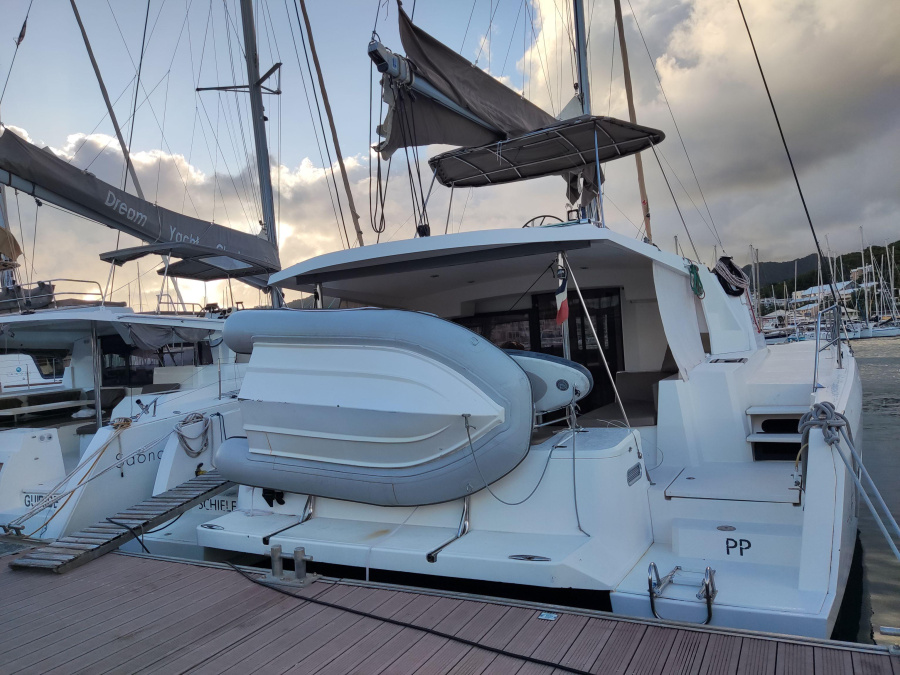 Photo #1 - Bali 4.5 - 4 + 2 cab. (SCHIELE) in Martinique - 28593