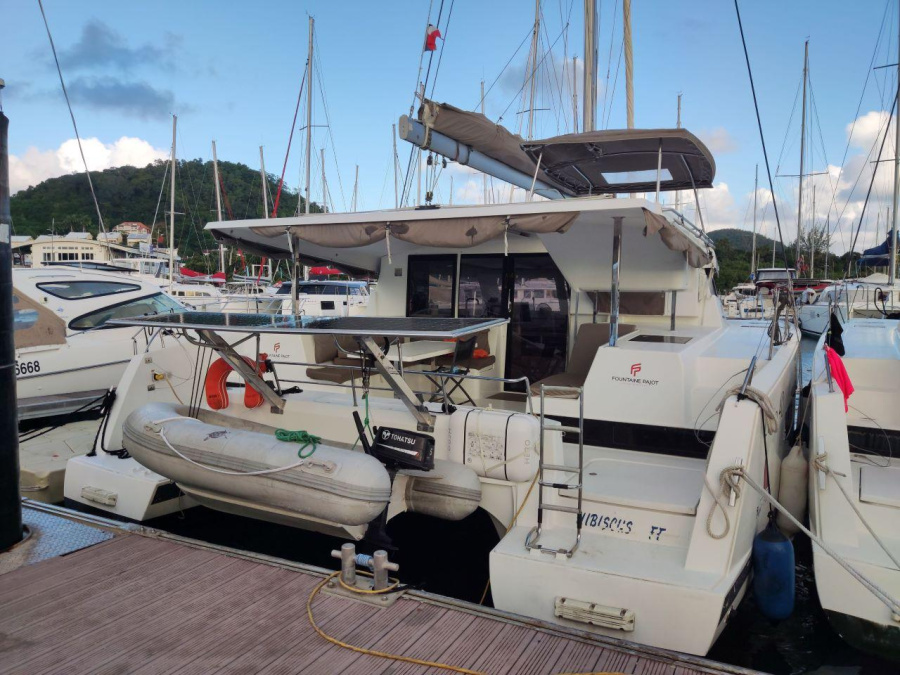 Photo #1 - Fountaine Pajot Lucia 40 - 4 cab. (HIBISCUS) in Corsica, , Port De Plaisance Charles Ornano - 28614