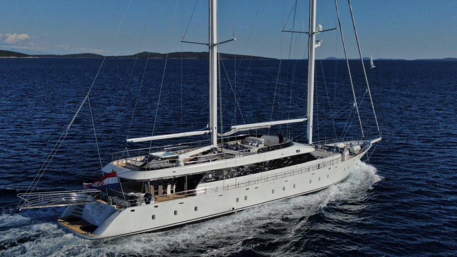Photo #1 - MS Custom Aurum Sky (M/S Aurum Sky) en  - 29458