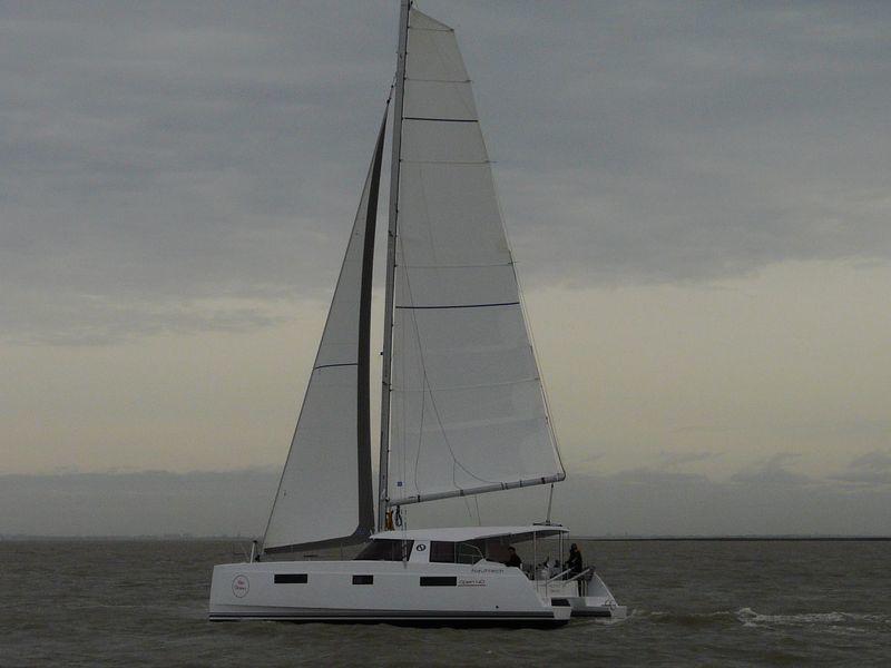 Photo #1 - Nautitech 40 Open - 4 + 2 cab. (NAELLEWENN II) en Grenada, Port Louis Marina - 29563