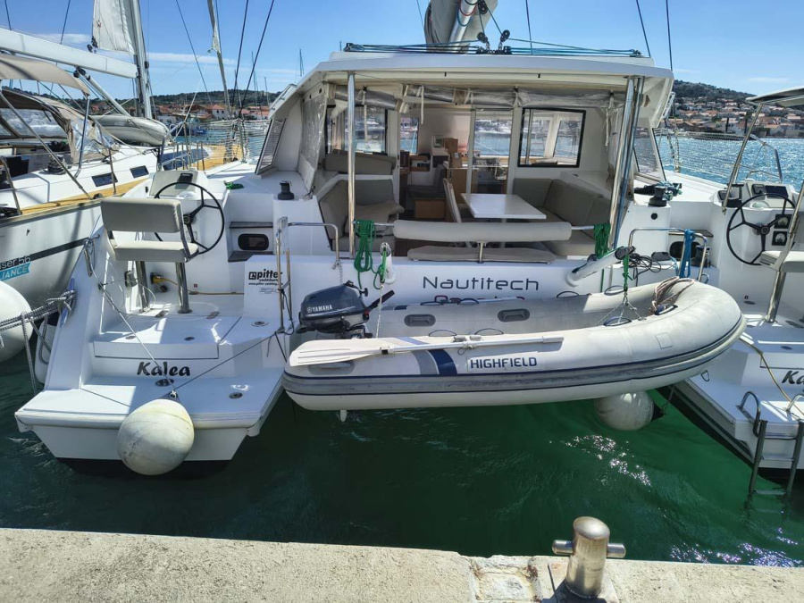 Photo #1 - Nautitech 40 Open - 4 + 2 cab. (Kalea) in Marina Hramina, Murter - 30142