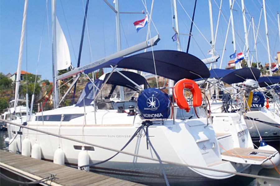Photo #1 - Sun Odyssey 439 (Karma) in Lidingö-Gȧshaga - 30312