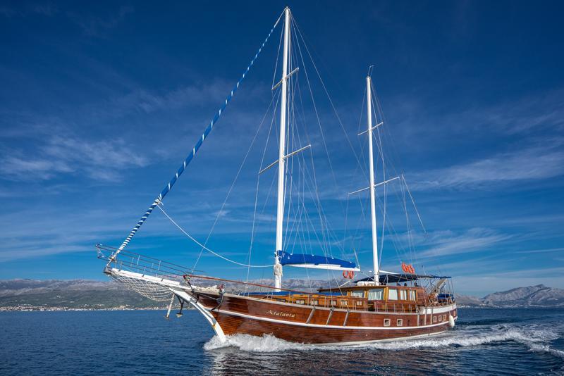 Photo #1 - MSY Atalanta (Atalanta) in Stobreč - 30604