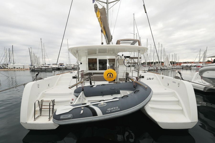 Photo #1 - Lagoon 39 - 4 + 2 cab. (Lilla V) in Marina Šangulin - 31190