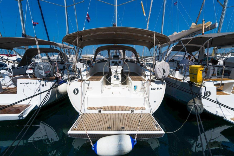 Photo #1 - Bavaria Cruiser 36 (Estela) in Marina Kornati - 31278